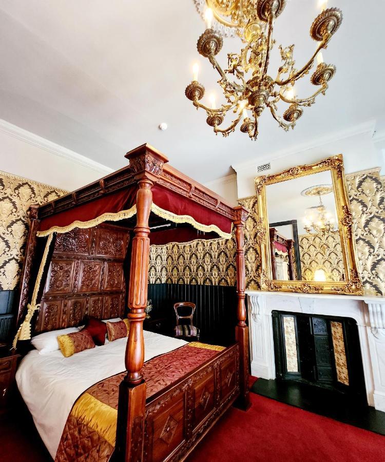 The Gothic Mansion Bristol Exterior foto